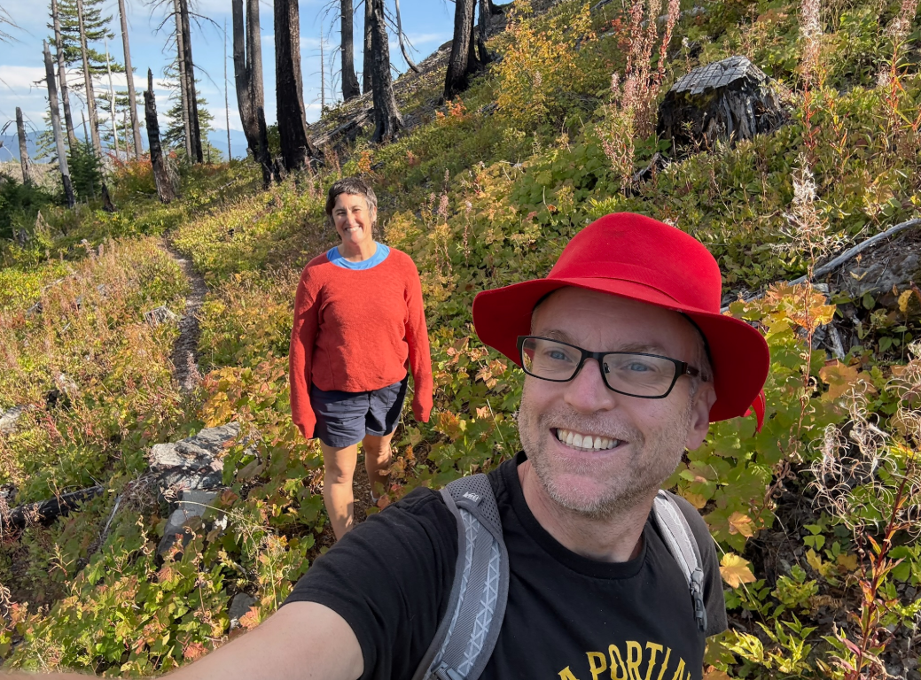 Kjell hiking in the Umpqua National Forest